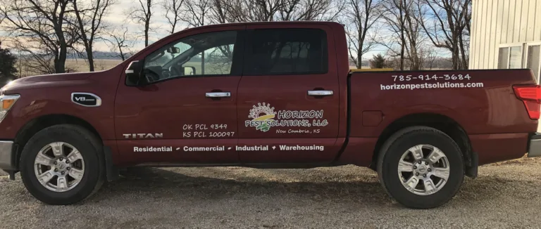 Truck with Horizon Pest Solutions Logo and contact info